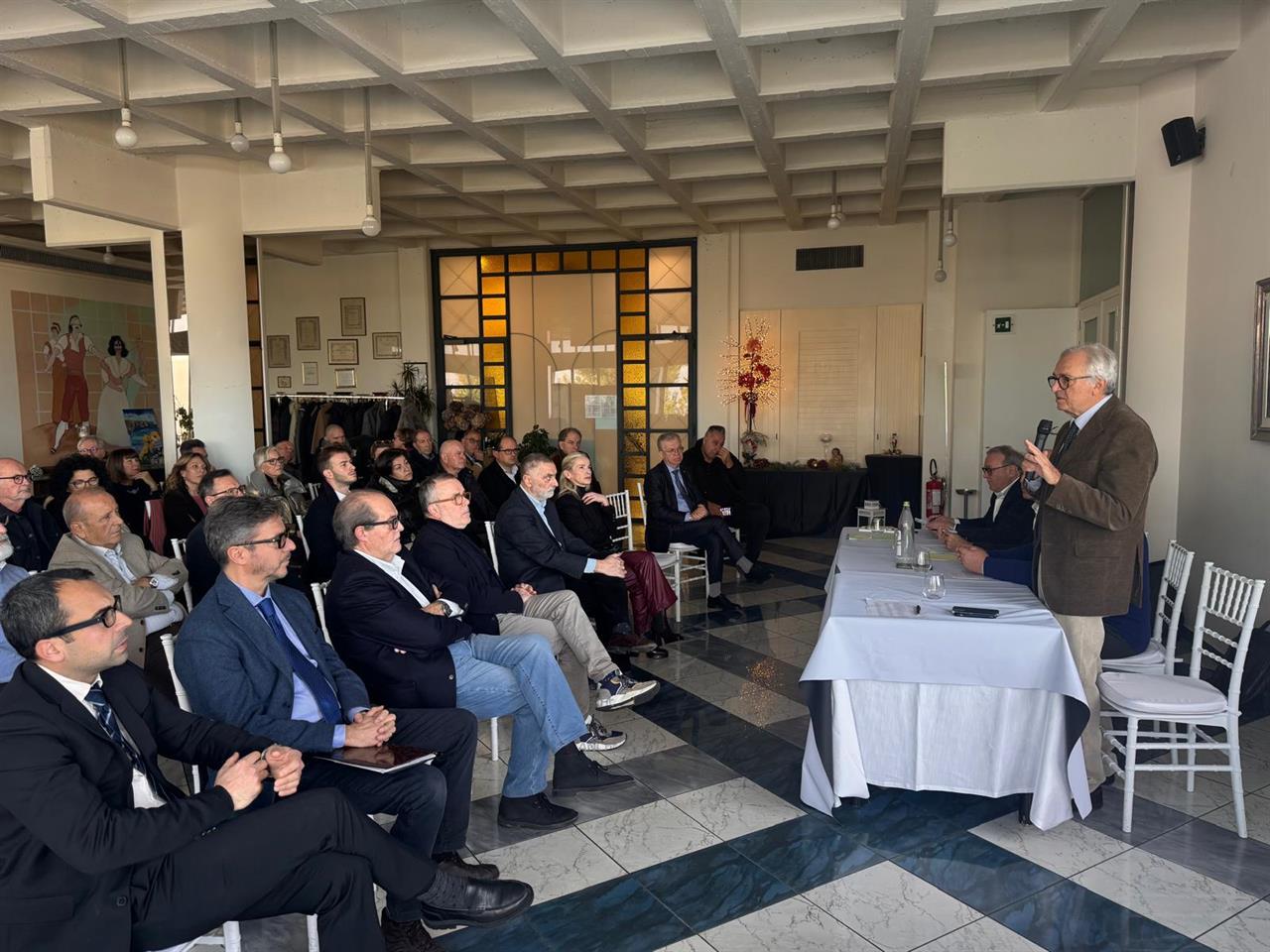 Assemblea provinciale di Macerata di Base Popolare.